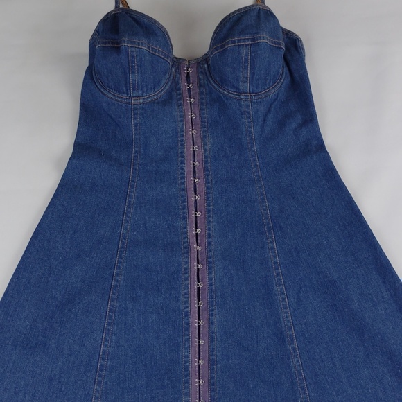 DKNY Vintage Blue Denim Women's Dress. - Picture 3 of 14